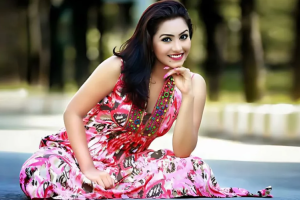 ইনবক্সে অশালীন বার্তা, প্রতিবাদে স্ক্রিনশট ফাঁস করলেন প্রসূন