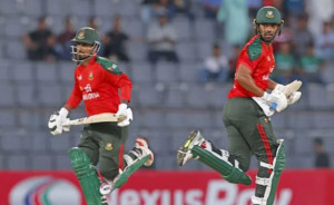 বাংলাদেশের উড়ন্ত শুরু, লিটনের তাণ্ডবে বৃষ্টির বাগড়া