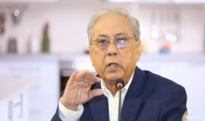চরম অস্থিরতার মধ্যে নির্বাচন আয়োজন নিয়ে সংশয় প্রকাশ করলেন জাপা নেতা