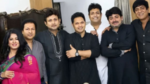 পুরাতন ছবি পোস্ট করে ওমর সানীর আক্ষেপ