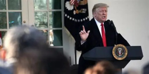 ট্রাম্পের স্বাক্ষরে যুক্তরাষ্ট্রের ইতিহাসের দীর্ঘতম শাটডাউন সমাপ্ত