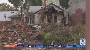 ভয়াবহ অগ্নিকাণ্ডে পুড়ে ছাই ১২০ বছরের পুরোনো হলিউড মোটেল