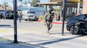 ‘এটা বর্ণভিত্তিক প্রোফাইলিং’: অরেঞ্জ কাউন্টিতে ফেডারেল অভিবাসন অভিযানে আতঙ্ক