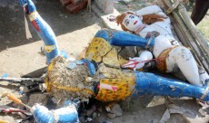 ঠাকুরগাঁওয়ে প্রতিমা ভাঙচুর-অগ্নিসংযোগ