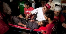 পাকিস্তানে শিশু আত্মঘাতী হামলাকারী কেড়ে নিলো ৪৫ প্রাণ