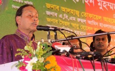 মহাজোট করলেও আ.লীগের বিরুদ্ধে নই: এরশাদ