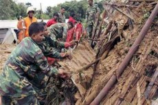 পাহাড় ধসে মৃতের সংখ্যা বেড়ে ১৪৯
