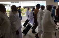 বাংলাদেশের ৭০ হাজার হজযাত্রীর মক্কা যাওয়া অনিশ্চিত