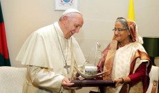 পোপের সঙ্গে প্রধানমন্ত্রীর সাক্ষাৎ