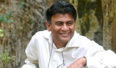 তারেক মাসুদের পরিবারকে ৪.৬১ কোটি টাকা ক্ষতিপূরণের নির্দেশ