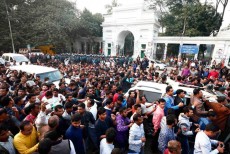 খা‌লেদা জিয়া‌কে সঙ্গে নি‌য়ে রাজধানী‌তে বিশাল শোডাউন করল বিএন‌পি