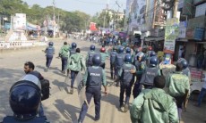 প্রতিষ্ঠাবার্ষিকীর দিনে এমসি কলেজ ছাত্রলীগের দু’গ্রুপে সংঘর্ষ, গুলিবিদ্ধসহ আহত ১০