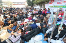 জাতীয়করণের দাবিতে এবার আমরণ অনশনে মাদ্রাসা শিক্ষকরা