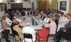 গুলশানে সিনিয়র নেতাদের বৈঠক : খালেদা জিয়াকে ডিভিশন দিতে হবে