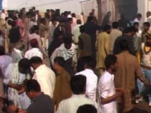 পাকিস্তানে শিয়া মসজিদে বিস্ফোরণ, নিহত ৪৯